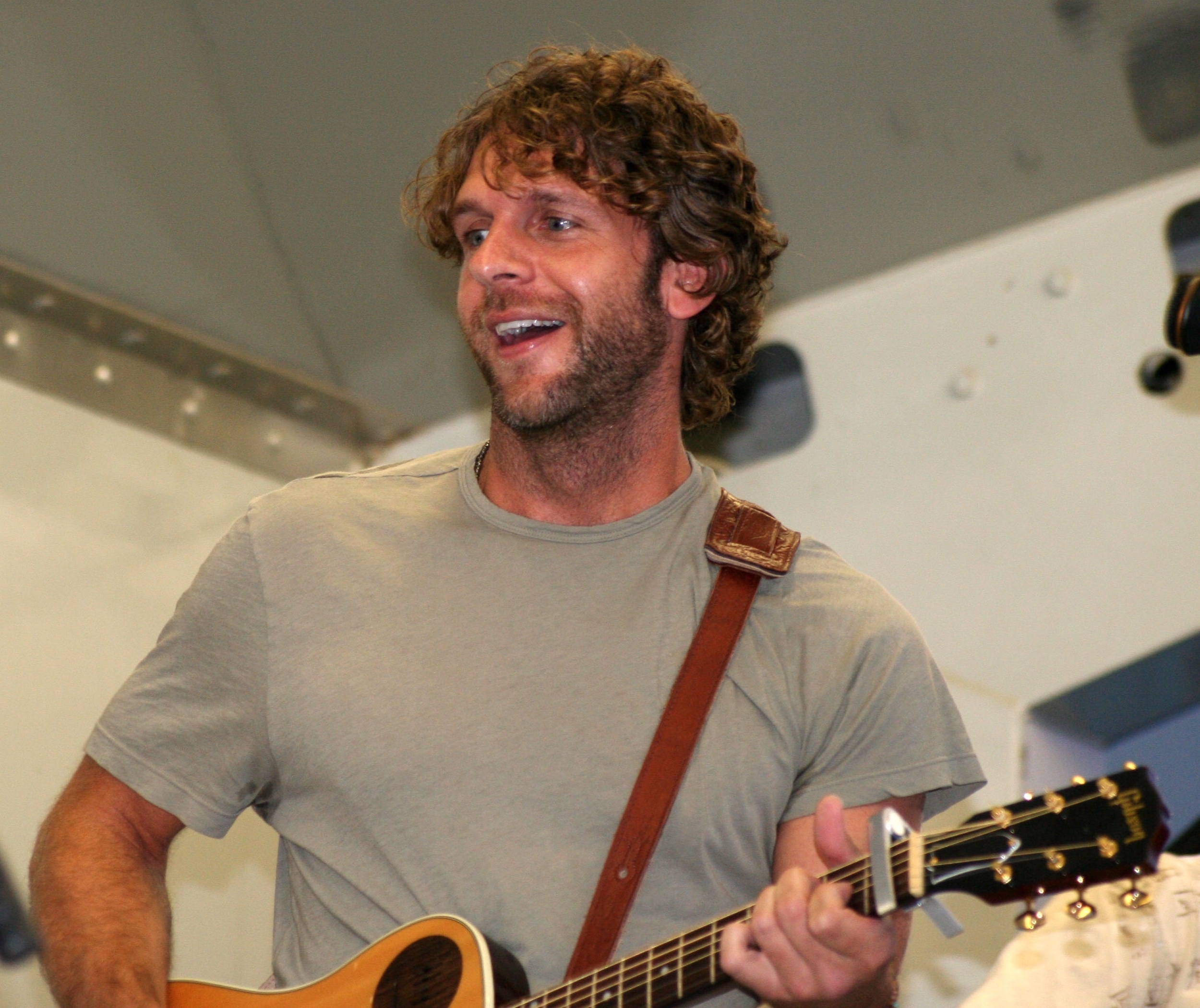 Billy Currington image