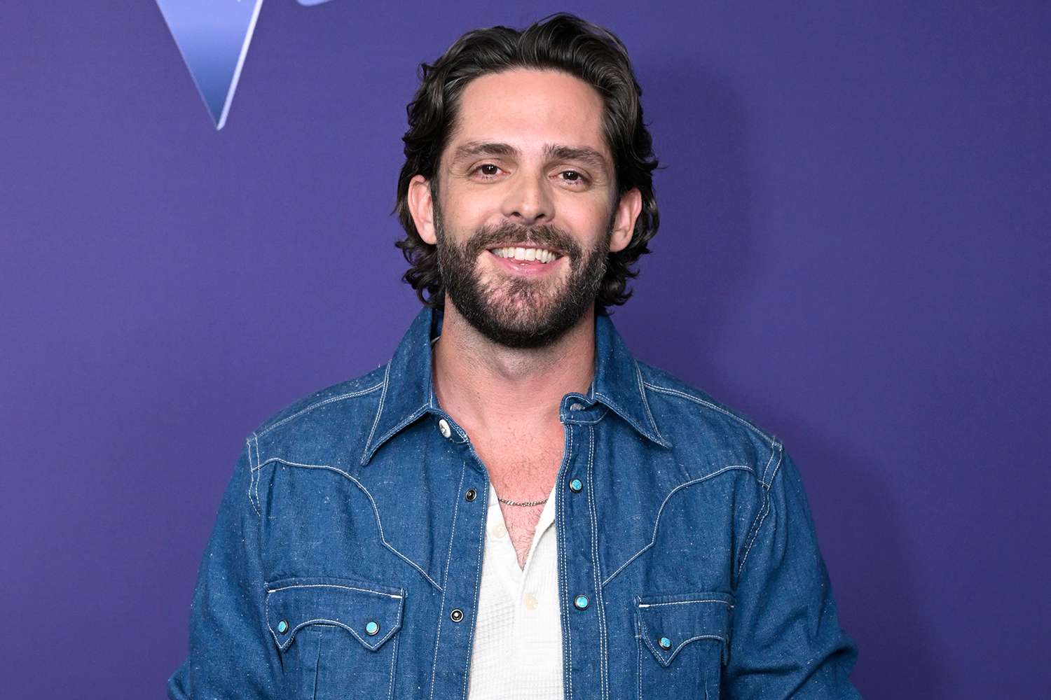 Thomas Rhett image