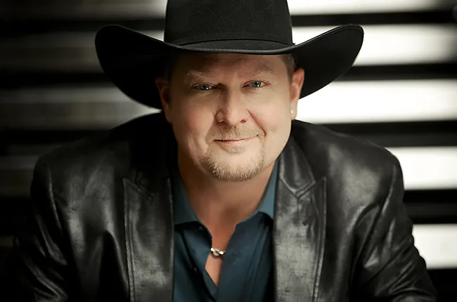 Tracy Lawrence image