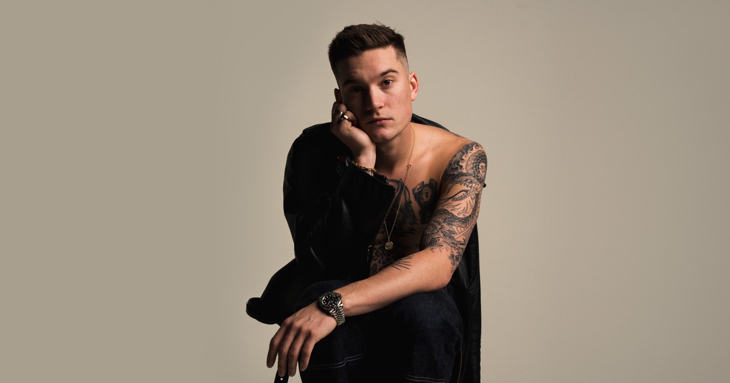 Cameron Whitcomb image