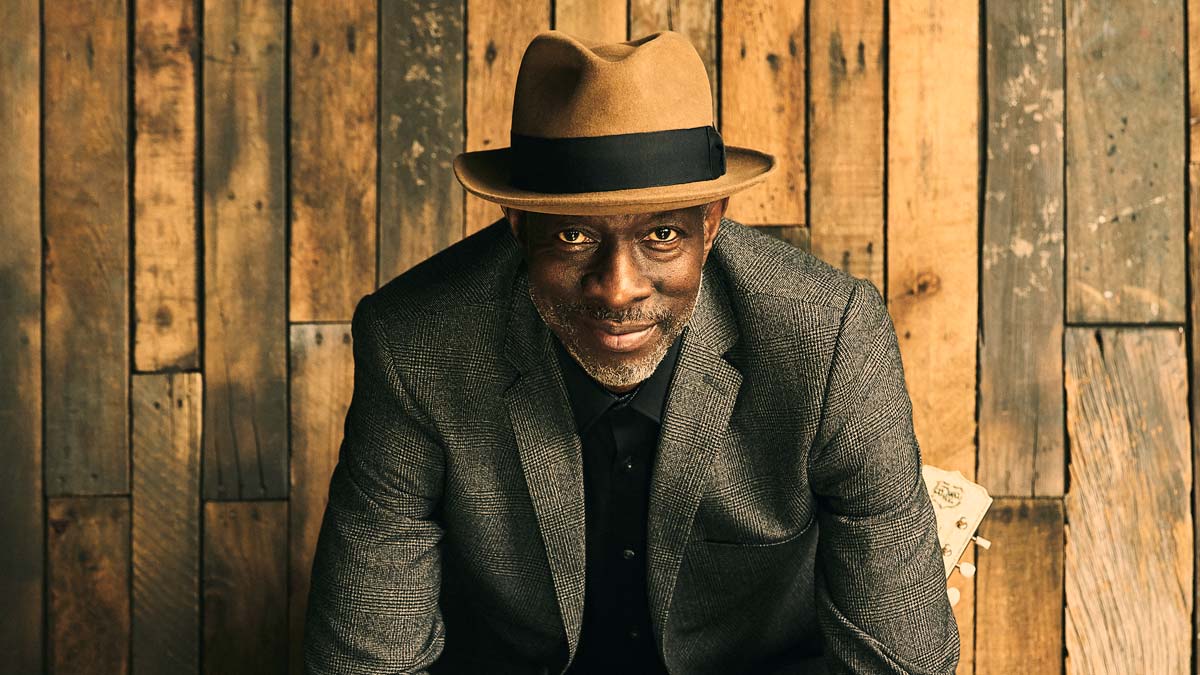 Keb Mo image
