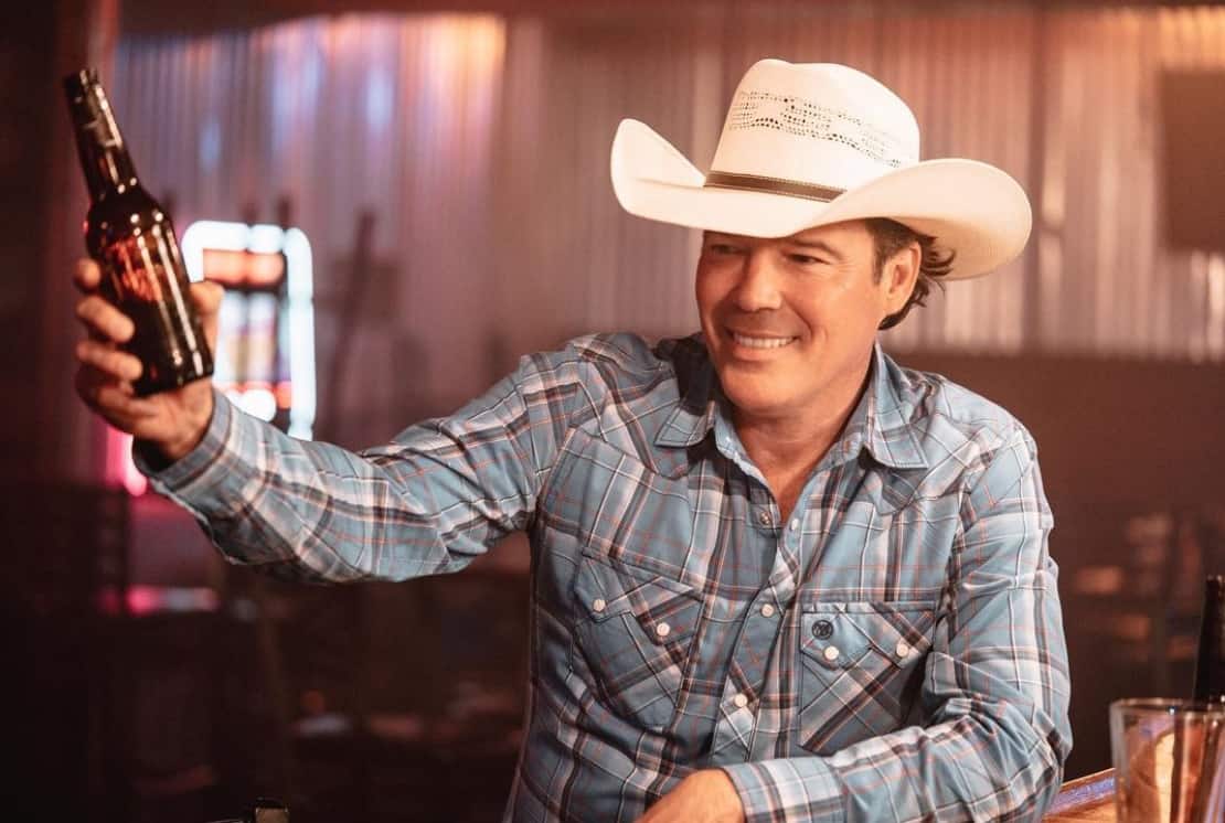 Clay Walker image
