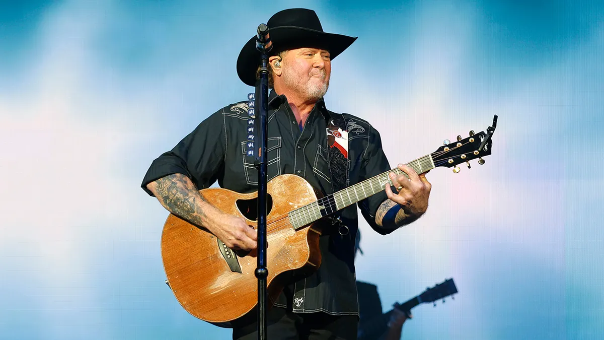 Tracy Lawrence