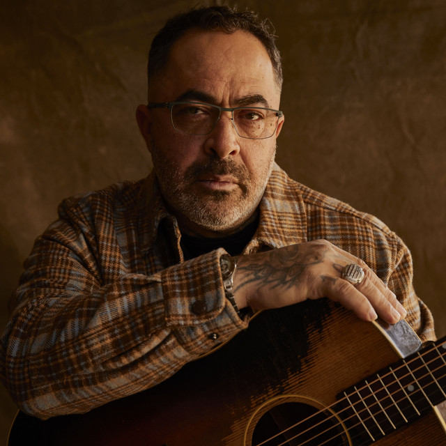 Aaron Lewis and The Stateliners