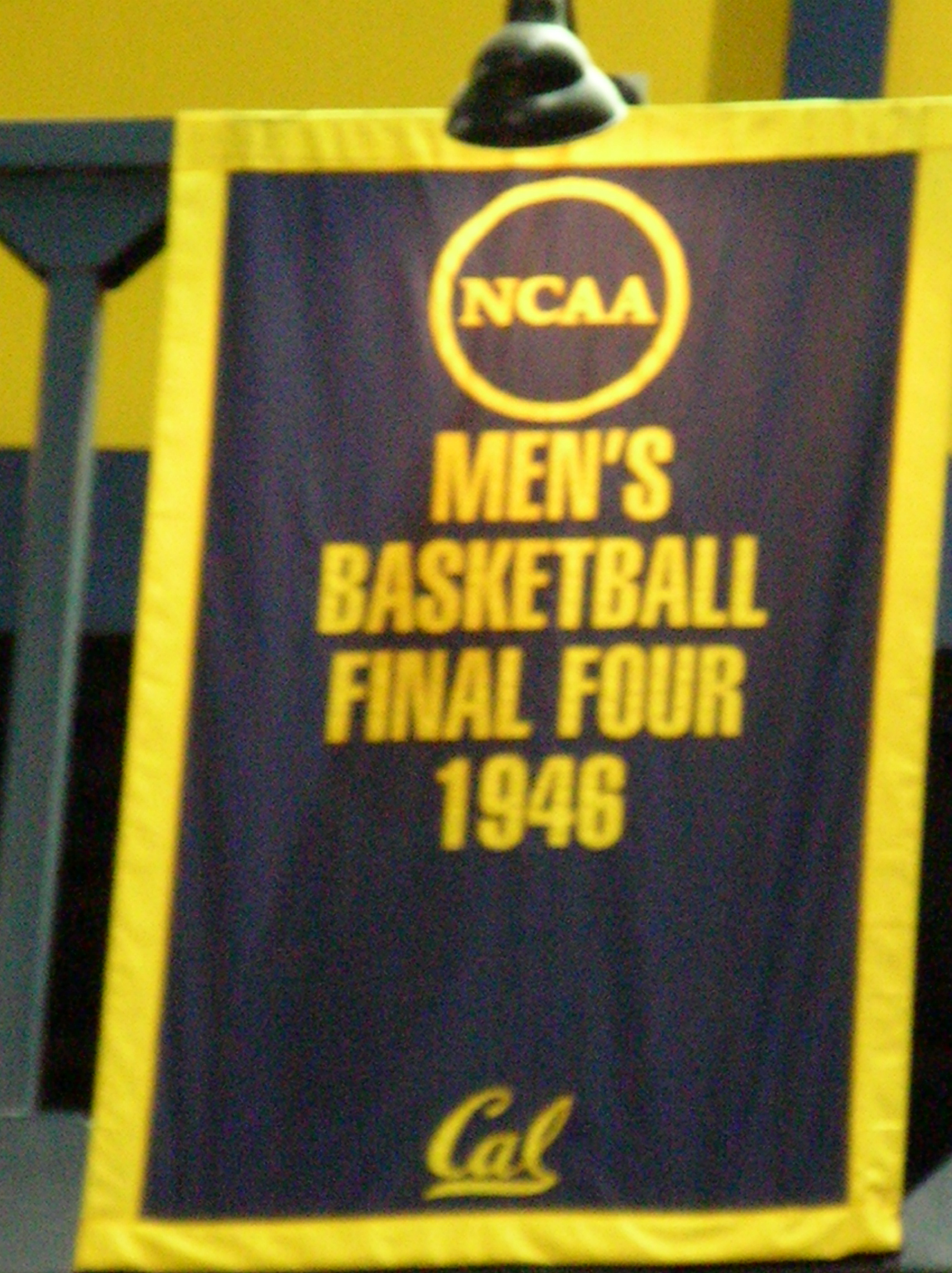 Minnesota Golden Gophers Vs. California Golden Bears