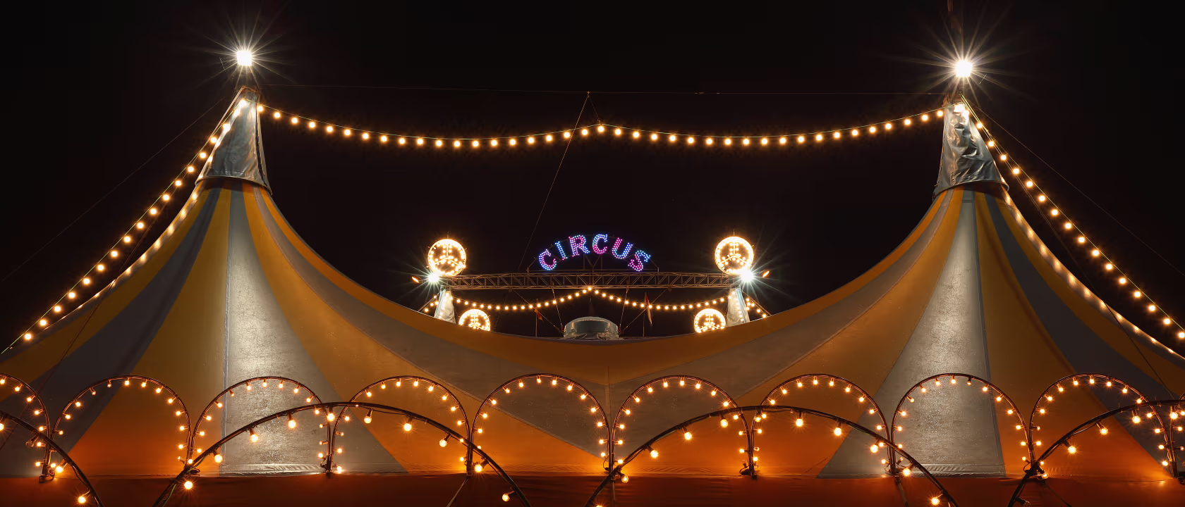 Carnivale De Sensuale: Les Monstres