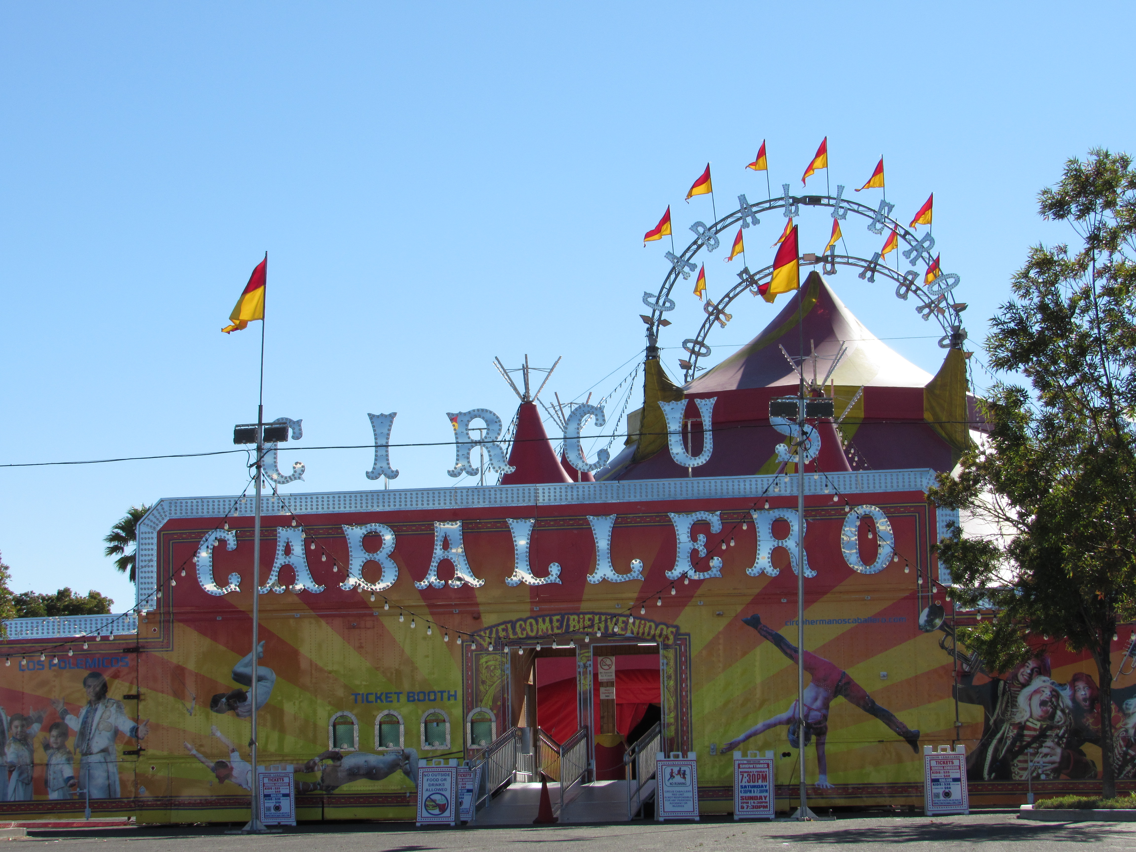 Circus Caballero