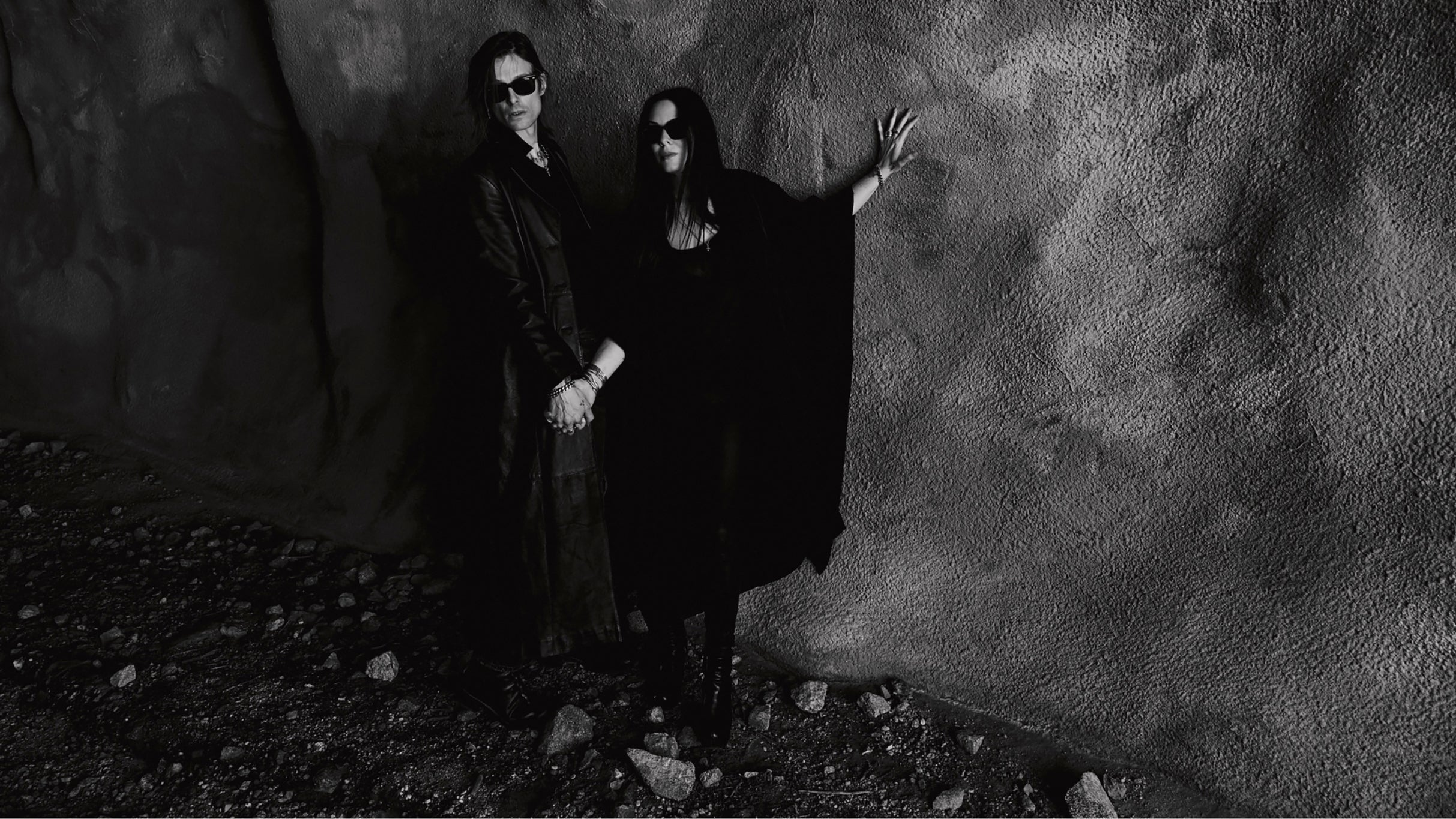 Cold Cave Tour Tickets