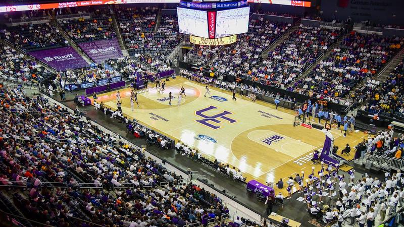 River City Classic: Evansville Purple Aces vs. Southern Indiana Screaming Eagles