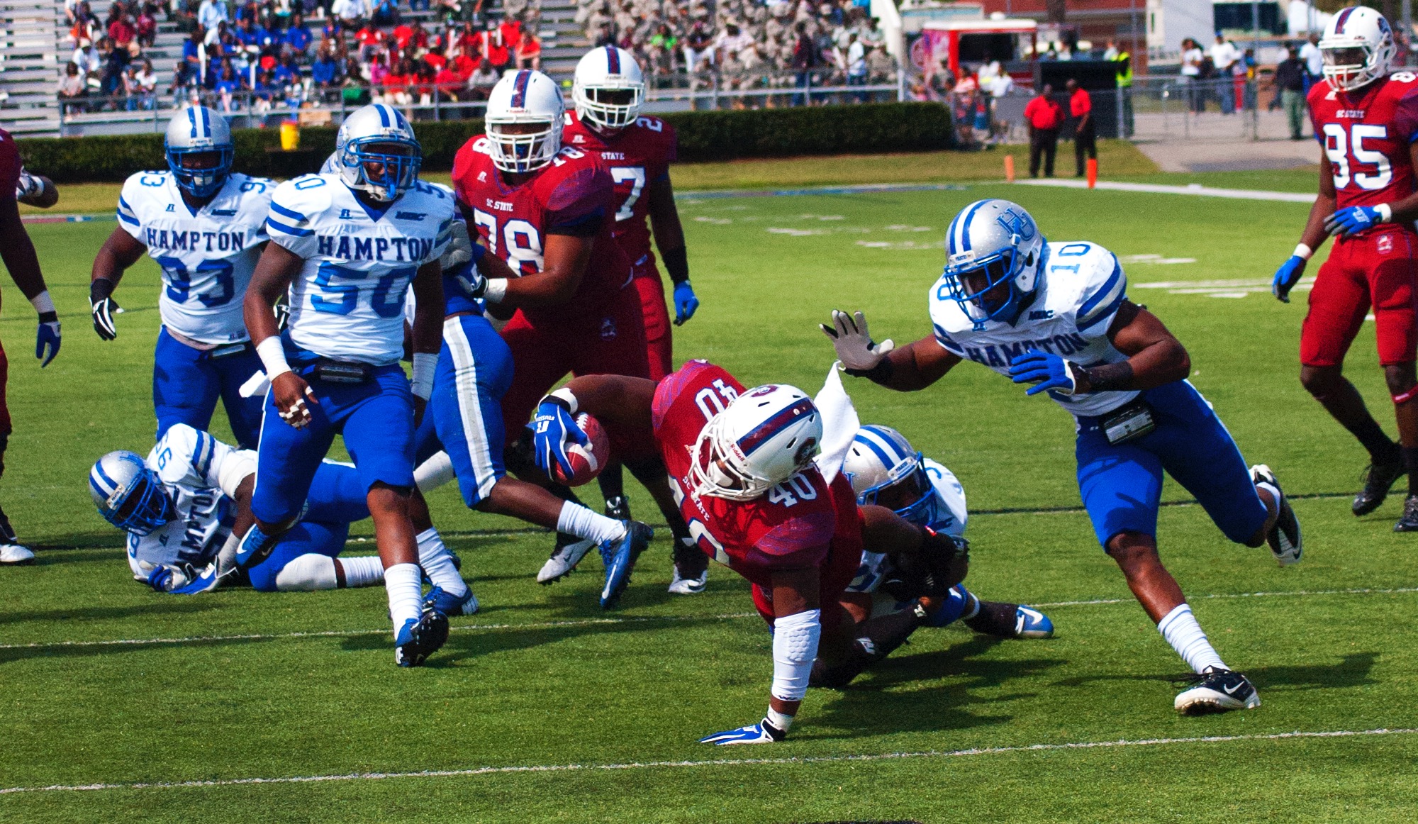 Hampton Pirates Football