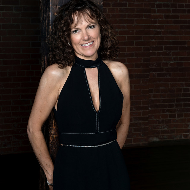 Helen Welch & The Big Wow Orchestra: A Little More Naughty Than Nice