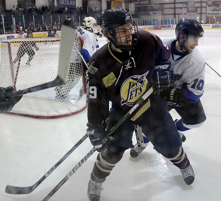 Anchorage Wolverines vs. Janesville Jets