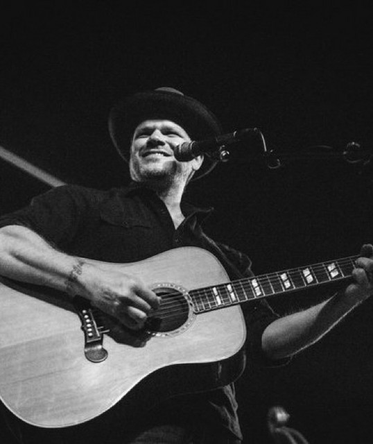 Jason Eady tickets in Roswell