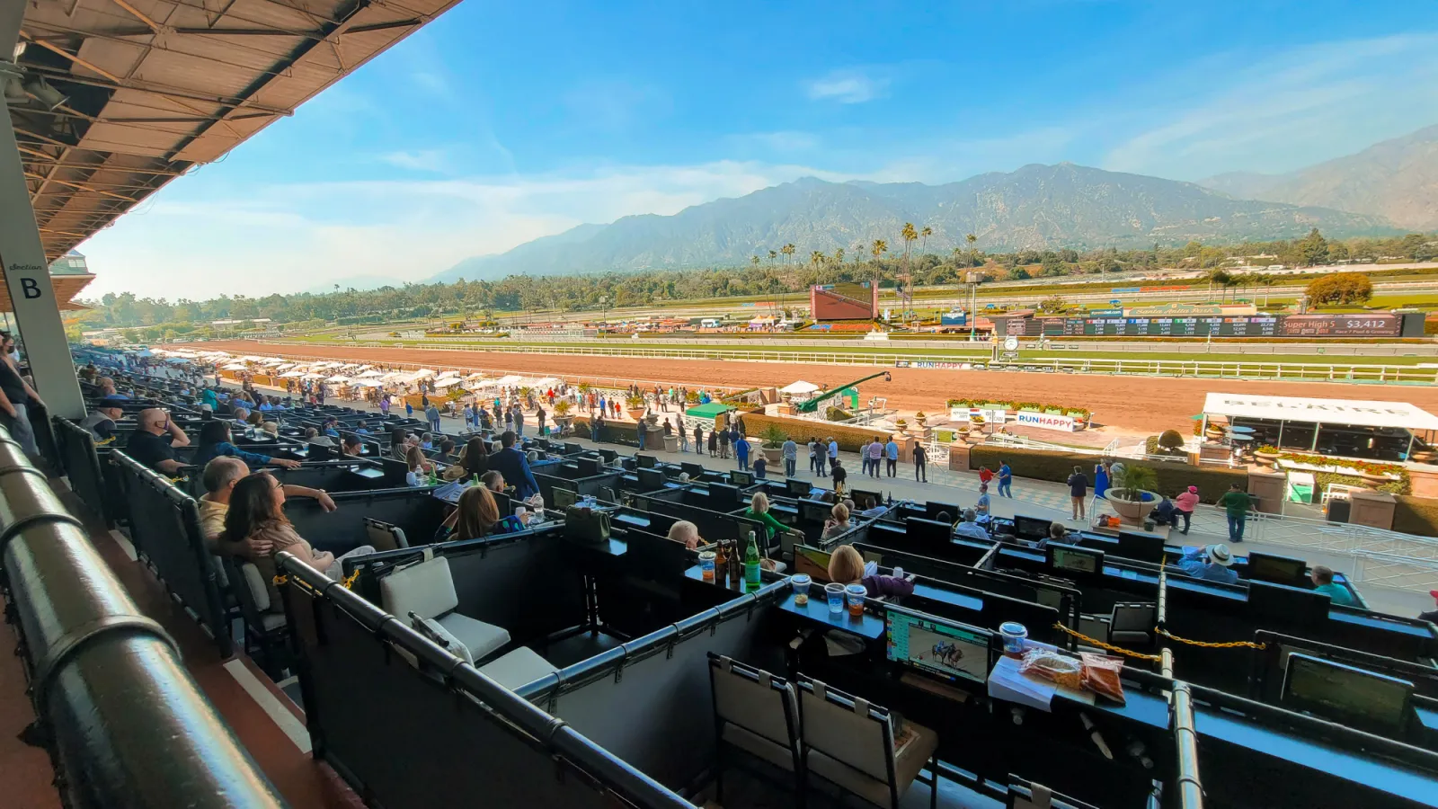 Live Racing at Santa Anita Park