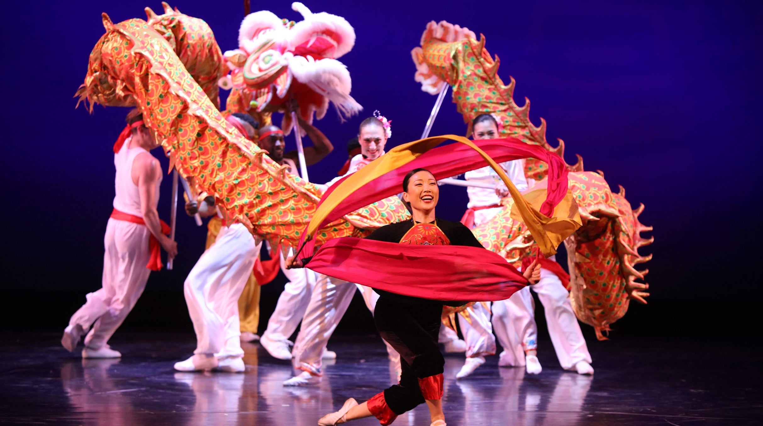 Nai-ni Chen Dance Company
