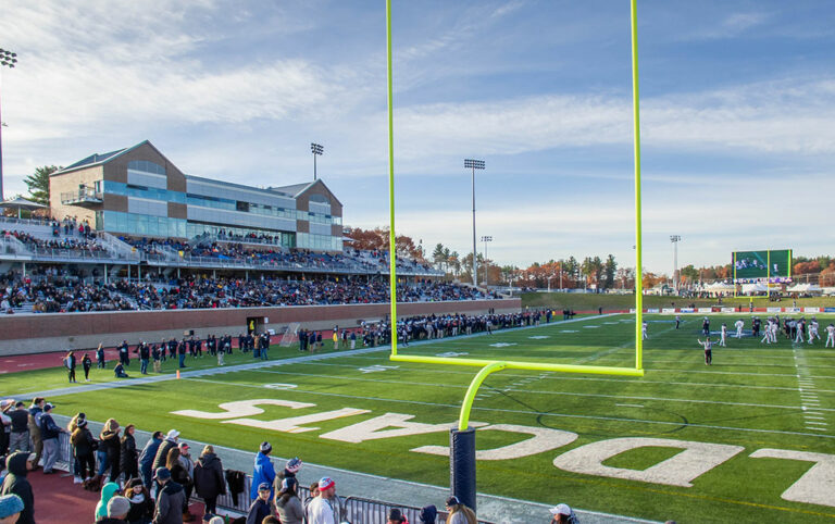 Boston College Eagles vs. New Hampshire Wildcats