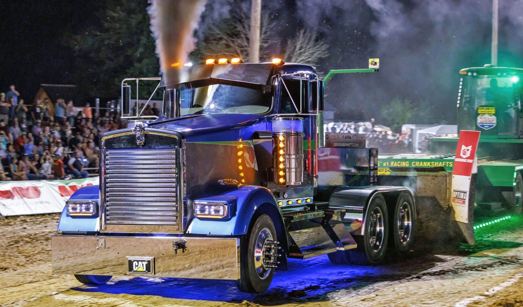 Pro Truck And Tractor Pulls