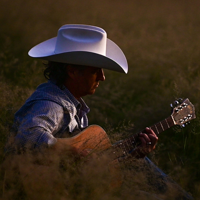 Roger Clyne And The Peacemakers