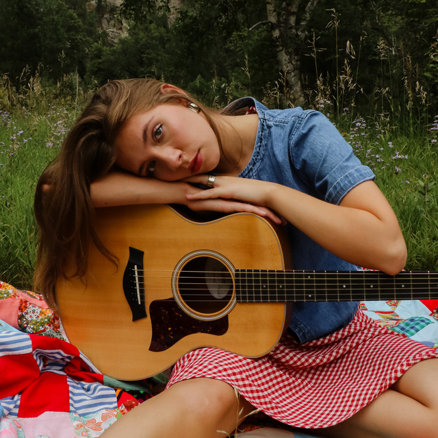 Rowan Grace tickets in Larchwood
