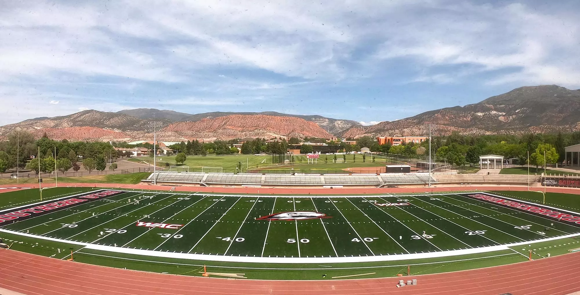 Southern Utah Mustangs Football