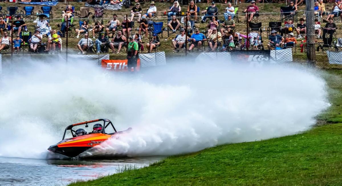 Sprint Boat Racing
