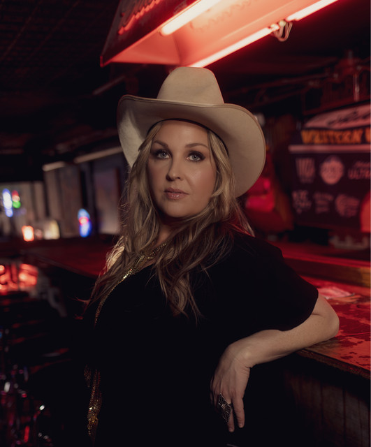 Sunny Sweeney tickets in Mobile