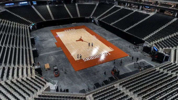 Texas Longhorns Women's Basketball vs. Louisville Cardinals