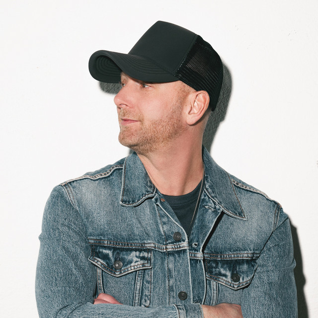 Tim Hicks tickets in Bala