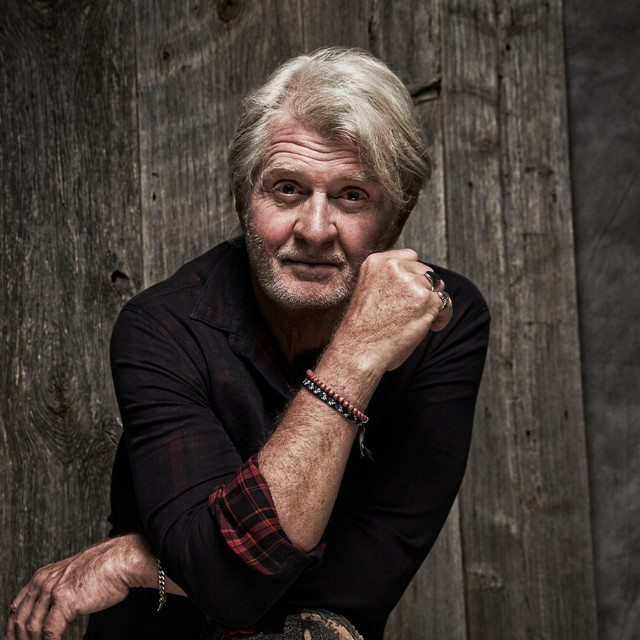 Tom Cochrane tickets in Medicine Hat