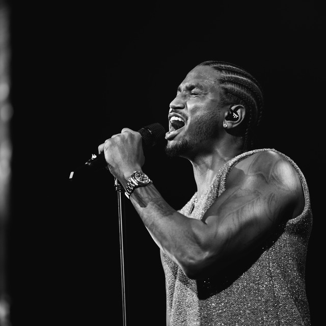 Trey Songz tickets in Holmdel