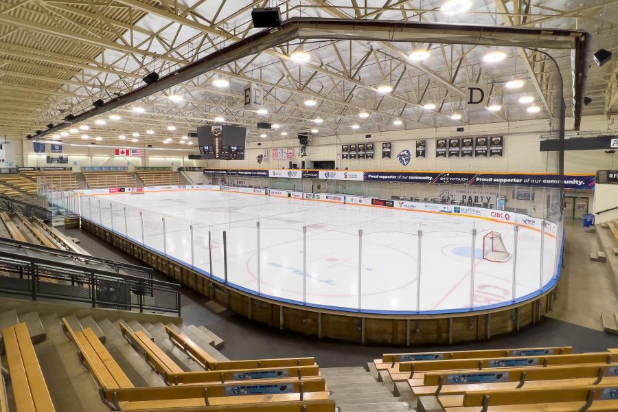 Exhibition: Nebraska-Omaha Mavericks Hockey vs. University of Manitoba Bisons